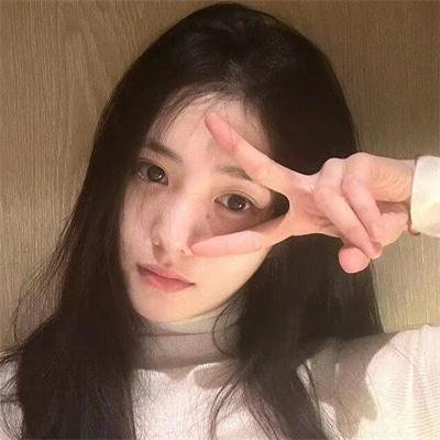 翘楚